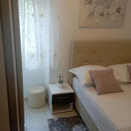 شقة Sime تروغير